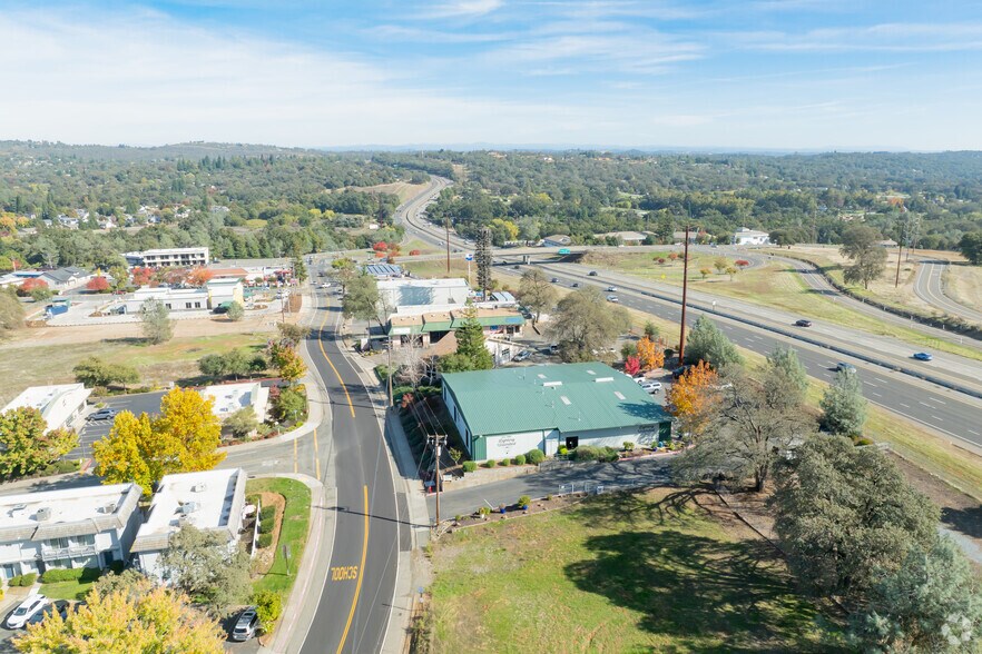 2522 Merrychase Dr, Cameron Park, CA à louer - Aérien - Image 2 de 3