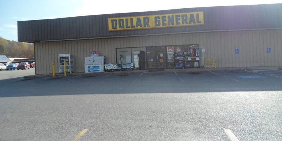 6858 Route 711, Seward, PA for lease - Primary Photo - Image 1 of 1