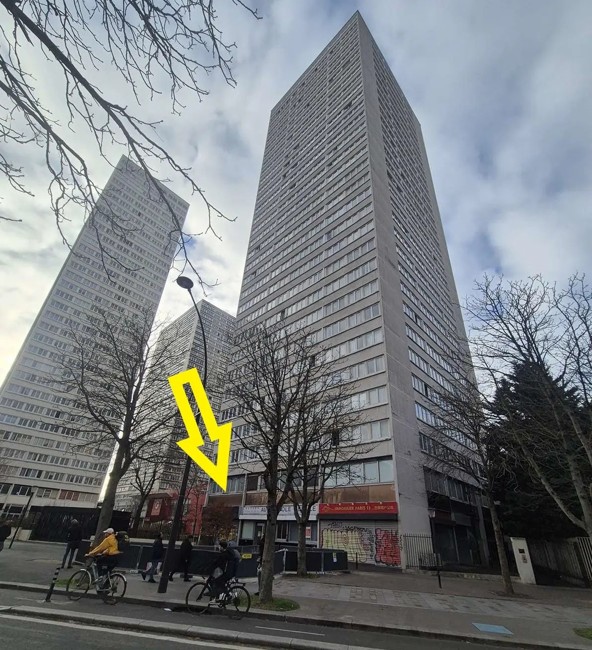 Office in Paris for lease Building Photo- Image 1 of 8