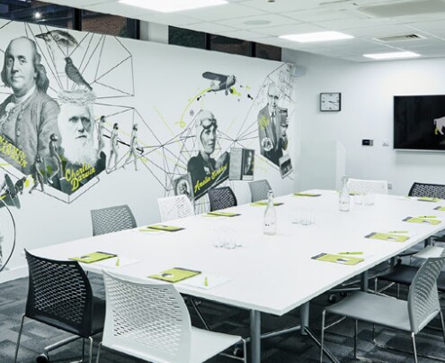 Manton Ln, Bedford à louer - Photo intérieure - Image 2 de 5