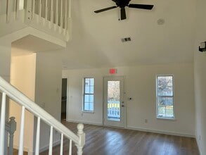 1477 S 8th St, Fernandina Beach, FL for lease Interior Photo- Image 2 of 25