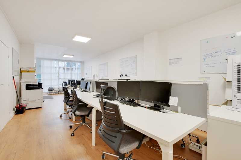 Office in Paris for sale - Interior Photo - Image 3 of 7