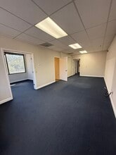 5899 Whitfield Ave, Sarasota, FL for lease Interior Photo- Image 1 of 4