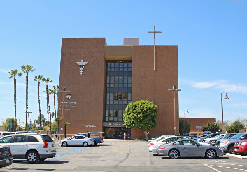 931 Buena Vista St, Duarte, CA à louer - Photo du bâtiment - Image 2 de 9