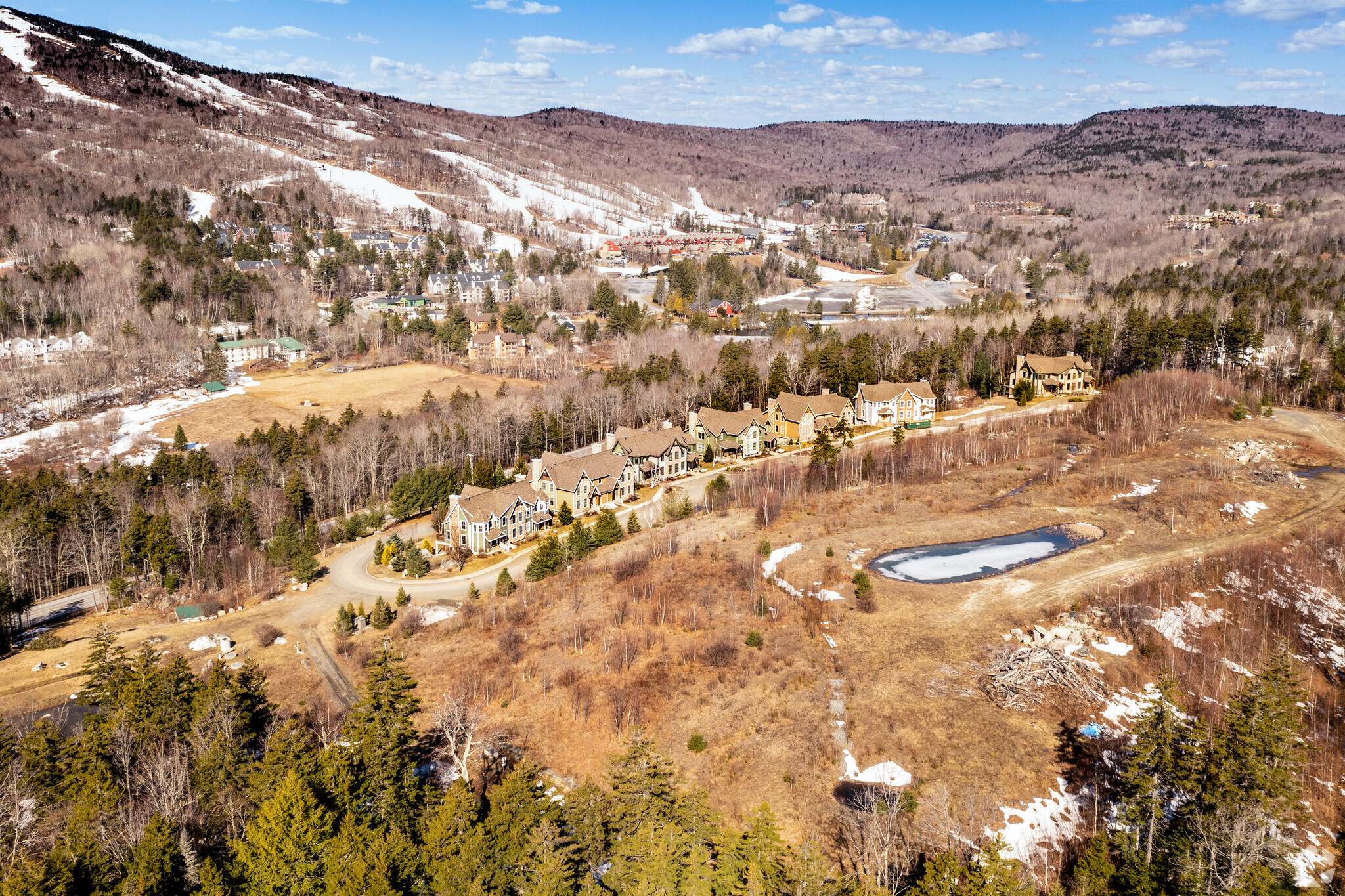 Boulder Ridge Dr, West Dover, VT à vendre Photo du b timent- Image 1 de 1