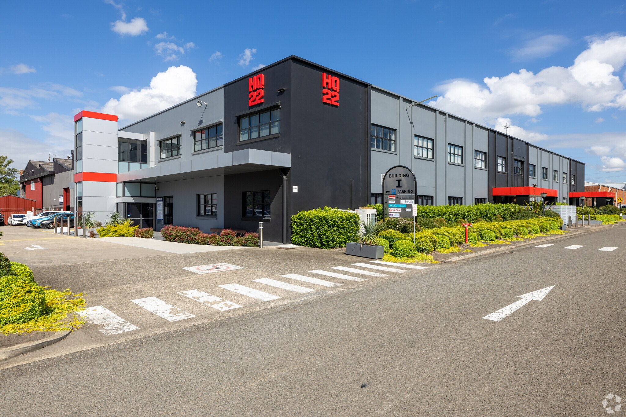 22C Powers Rd, Seven Hills for lease Primary Photo- Image 1 of 5