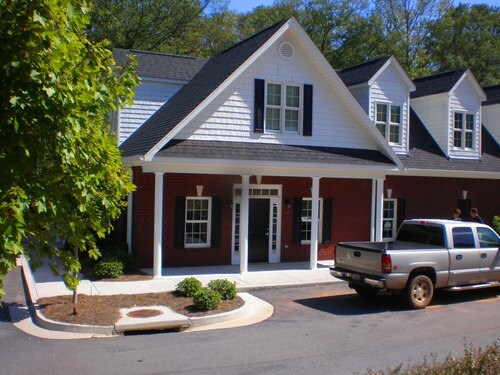 1020 Barber Creek Dr, Watkinsville, GA à louer - Photo du bâtiment - Image 2 de 8