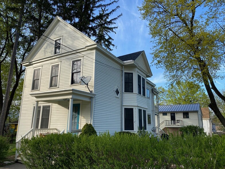 25 Columbia Tpke, Hudson, NY for sale - Building Photo - Image 1 of 38