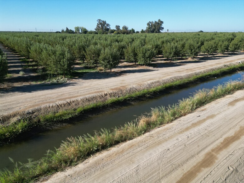 NWC of Ave. 23 1/2 & Rd. 7, Chowchilla, CA à vendre - Photo du bâtiment - Image 2 de 4