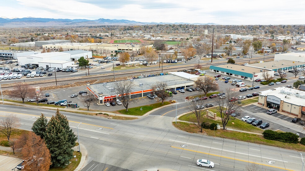Sherman Station portfolio of 3 properties for sale on LoopNet.ca - Building Photo - Image 3 of 9