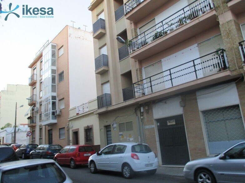 in Huelva, Huelva for sale - Building Photo - Image 1 of 2