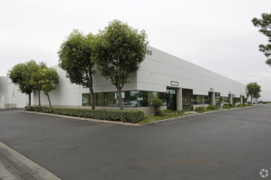 9960 Bell Ranch Dr, Santa Fe Springs, CA for lease - Primary Photo - Image 1 of 6