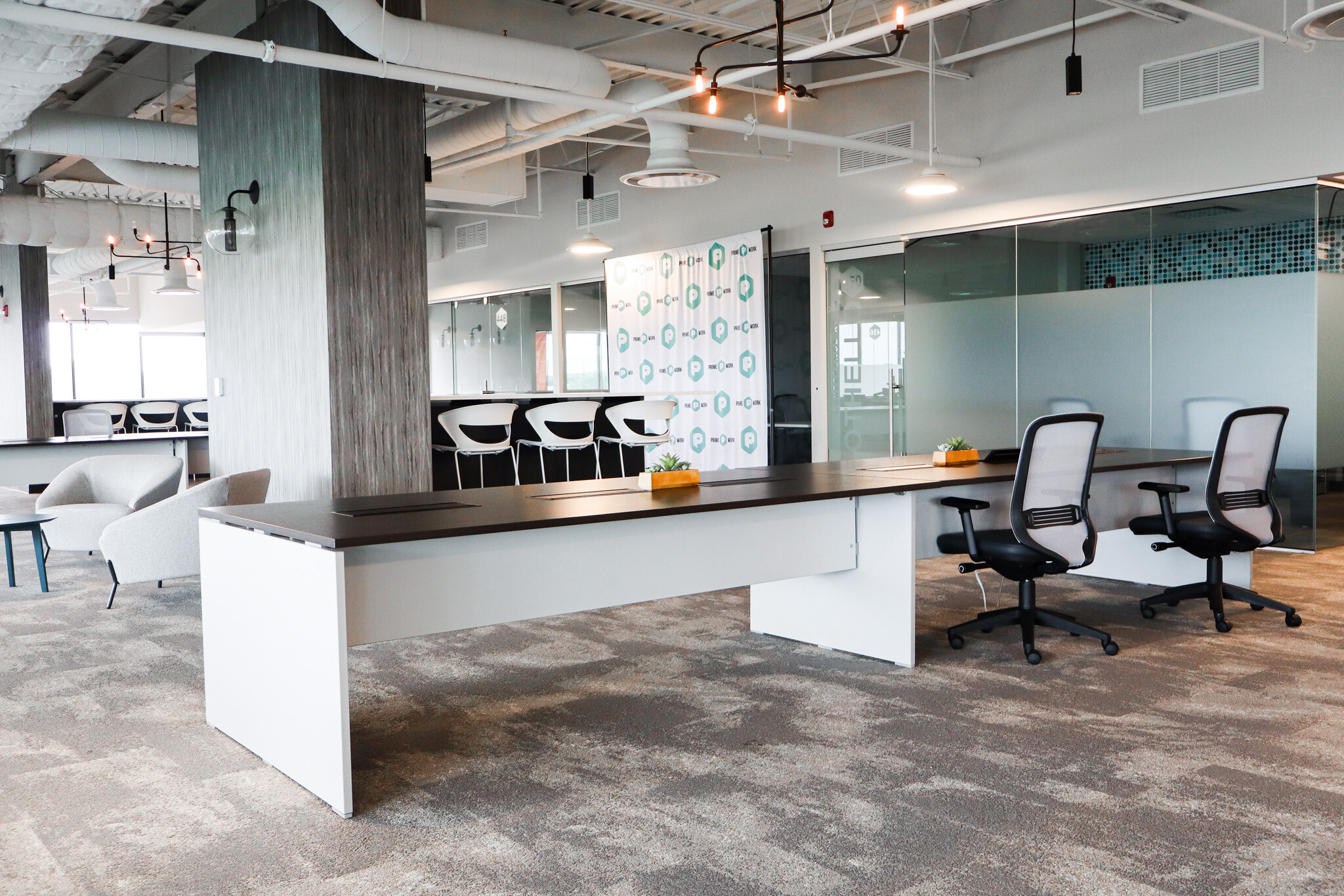 100 Franklin Sq Dr, Somerset, NJ for lease Building Photo- Image 1 of 40