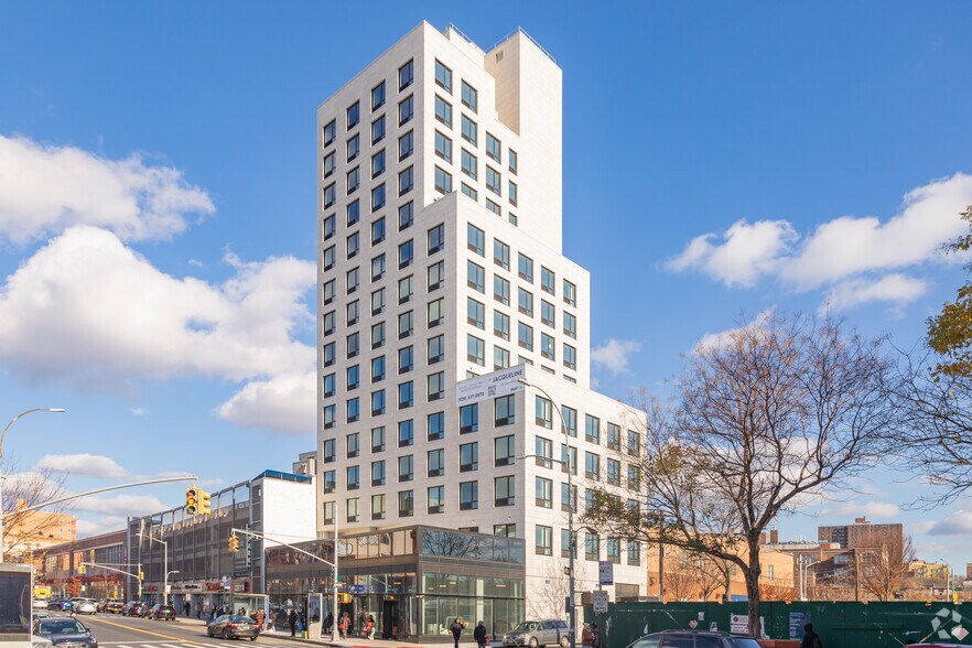 2980 3rd Ave, Bronx, NY à louer - Photo du bâtiment - Image 2 de 3