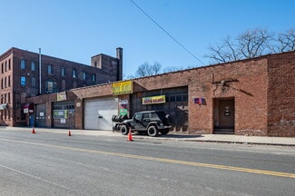 Plus de détails pour 590-628 Center St, Chicopee, MA - Industriel à louer