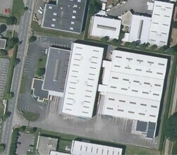 Miribel - AERIAL map view