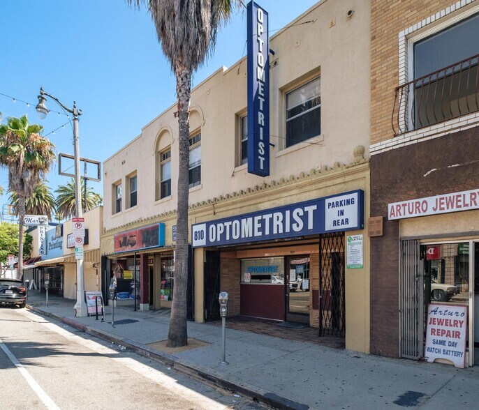 810 N Avalon Blvd, Wilmington, CA à vendre - Photo du bâtiment - Image 2 de 25