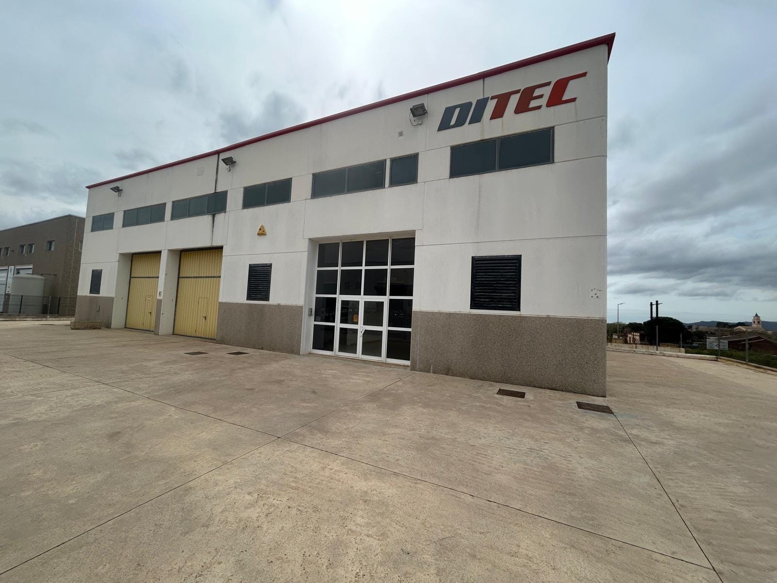 Carrer Girona (P.I. Empalme), 2, Llorenç del Penedès, Tarragona à louer Photo intérieure- Image 1 de 8