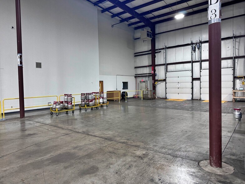 795 Landmark Dr, Belvidere, IL à vendre - Photo intérieure - Image 3 de 6