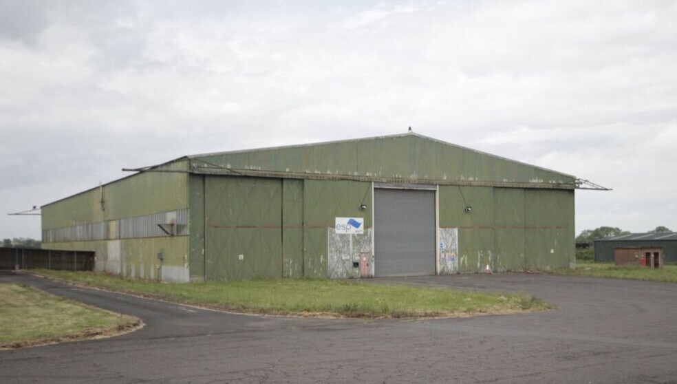 Long Ln, Throckmorton à louer - Photo du bâtiment - Image 3 de 6