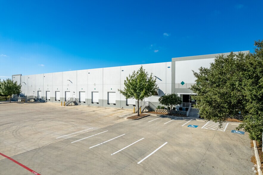 1107 Frost Bank Center Dr, San Antonio, TX for lease - Building Photo - Image 1 of 9
