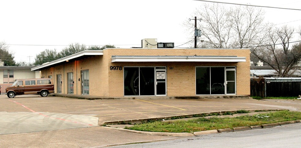 9982 Monroe Dr, Dallas, TX à louer - Autre - Image 2 de 4