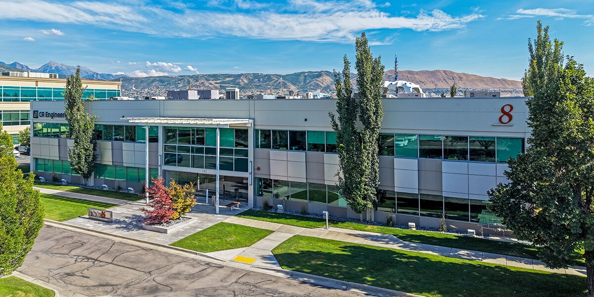 147 W Election Rd, Draper, UT à vendre Photo du bâtiment- Image 1 de 29