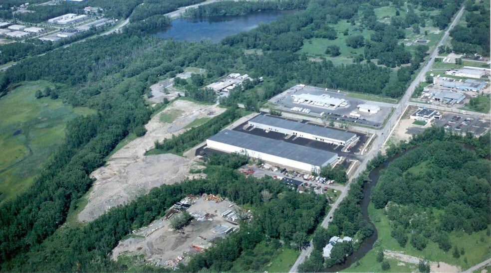 215 Scott Pl, Cheektowaga, NY à vendre - Photo principale - Image 1 de 1