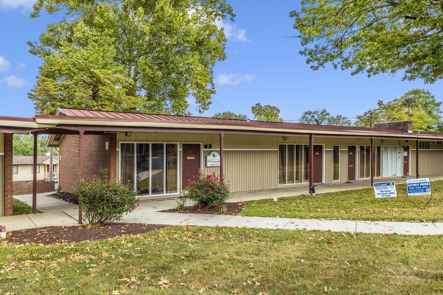 801 Toll House Ave, Frederick, MD à vendre - Photo du bâtiment - Image 1 de 1