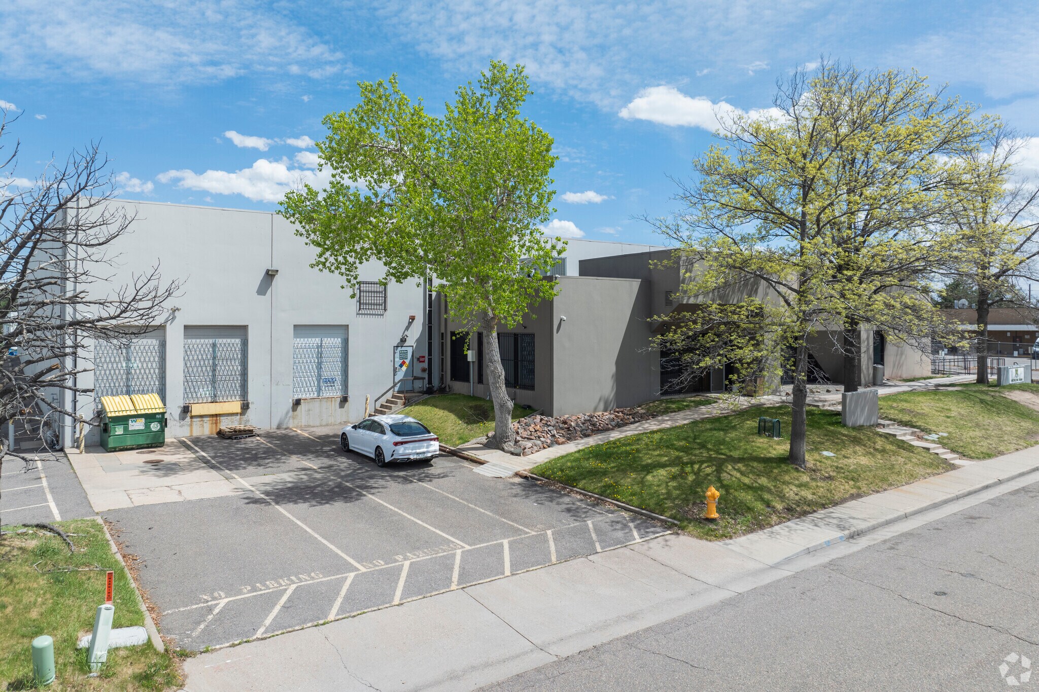 4750 Nome St, Denver, CO à vendre Photo principale- Image 1 de 14