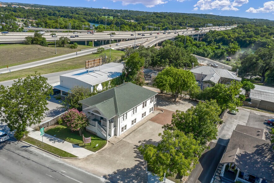 2203 Lake Austin Blvd, Austin, TX for lease - Aerial - Image 2 of 6