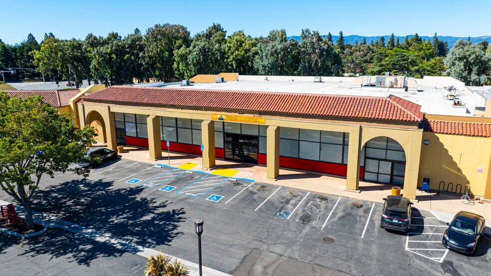 222 Saratoga Ave, Santa Clara, CA à louer - Photo du bâtiment - Image 1 de 1