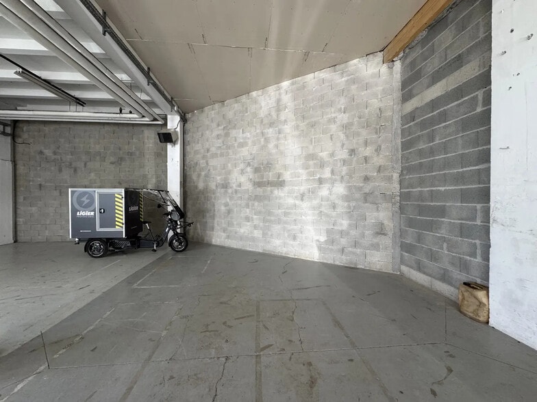 9 Chaussée Jules César, Osny à vendre - Photo intérieure - Image 2 de 7