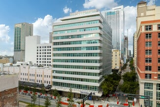 Plus de détails pour 14 NE 1st Ave, Miami, FL - Bureau à vendre