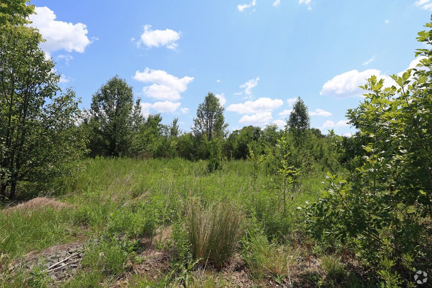 6441 Catlett Rd, Bealeton, VA à vendre - Photo du bâtiment - Image 2 de 4