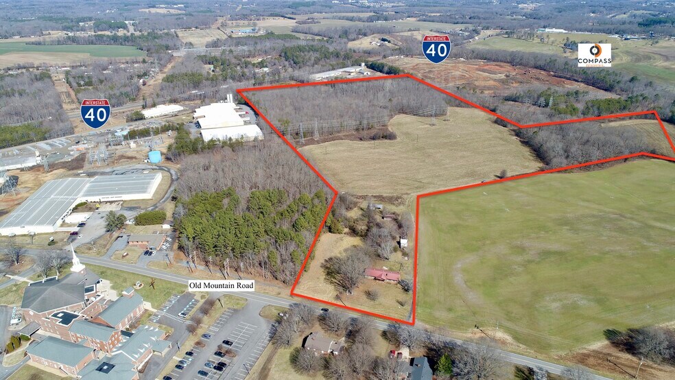 1828 Old Mountain Rd, Statesville, NC à vendre - Photo du bâtiment - Image 2 de 6
