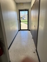 10078 E Kemper Rd, Montgomery, OH for lease Building Photo- Image 2 of 2