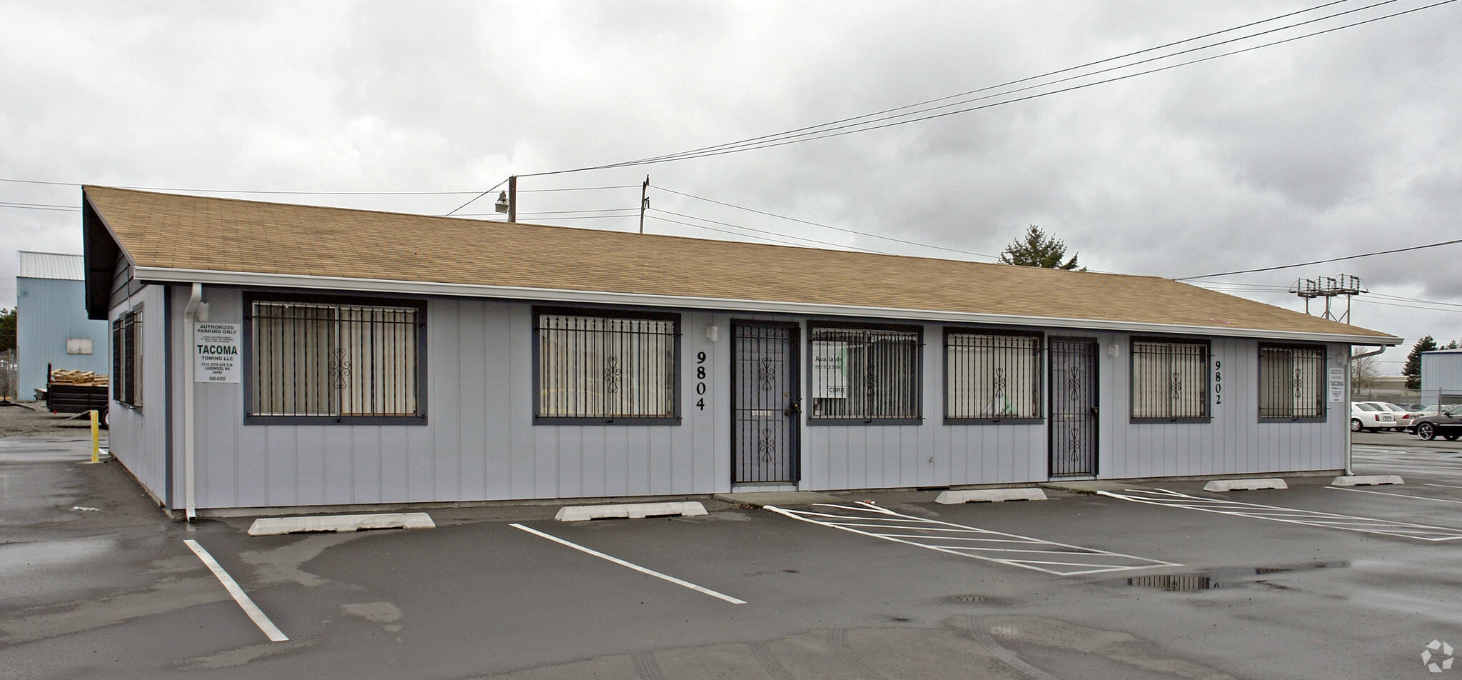 LAKEWOOD INVESTMENT  ASSEMBLAGE portfolio of 3 properties for sale on LoopNet.ca Primary Photo- Image 1 of 4