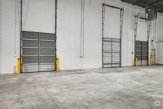 4524 Green Point Dr, Greensboro, NC for lease Interior Photo- Image 1 of 11