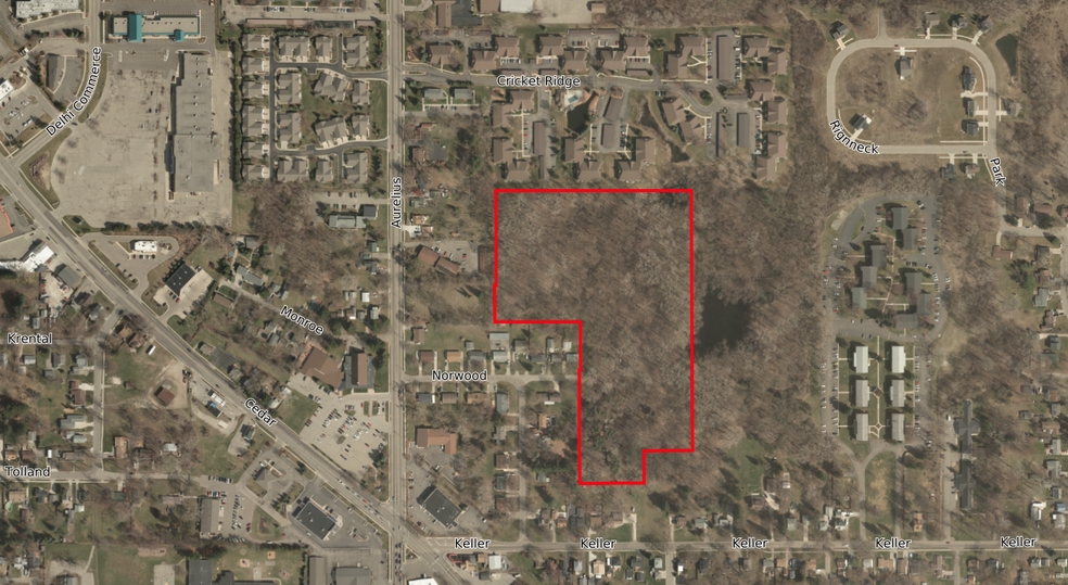 E Norwood Ave, Holt, MI à vendre - Aérien - Image 2 de 2