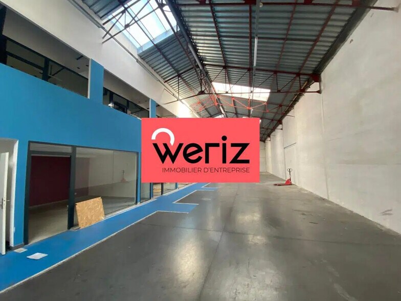 Office in Marseille for lease - Interior Photo - Image 3 of 6