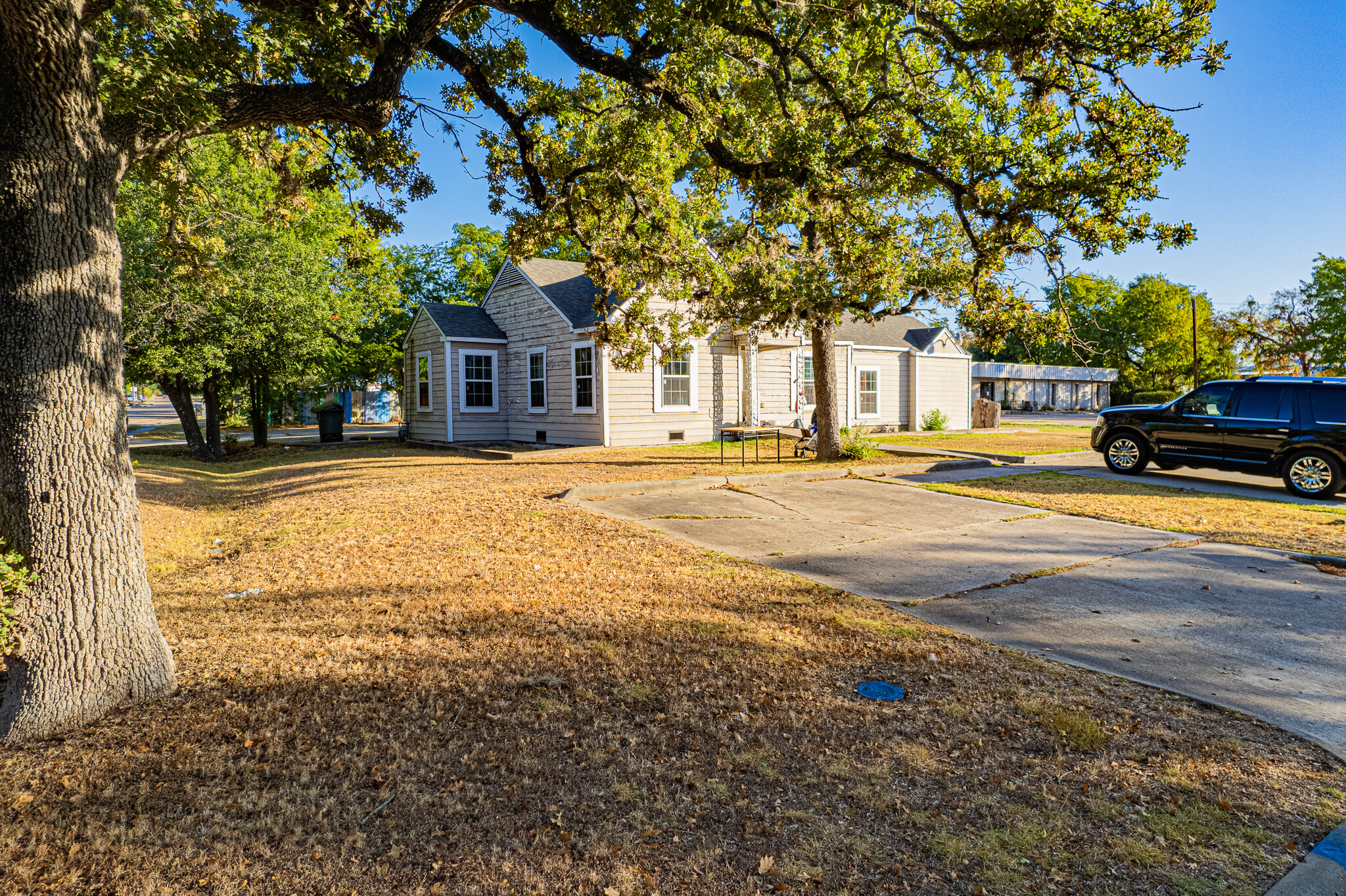 400 Oak St, Bryan, TX à vendre Photo du b timent- Image 1 de 1