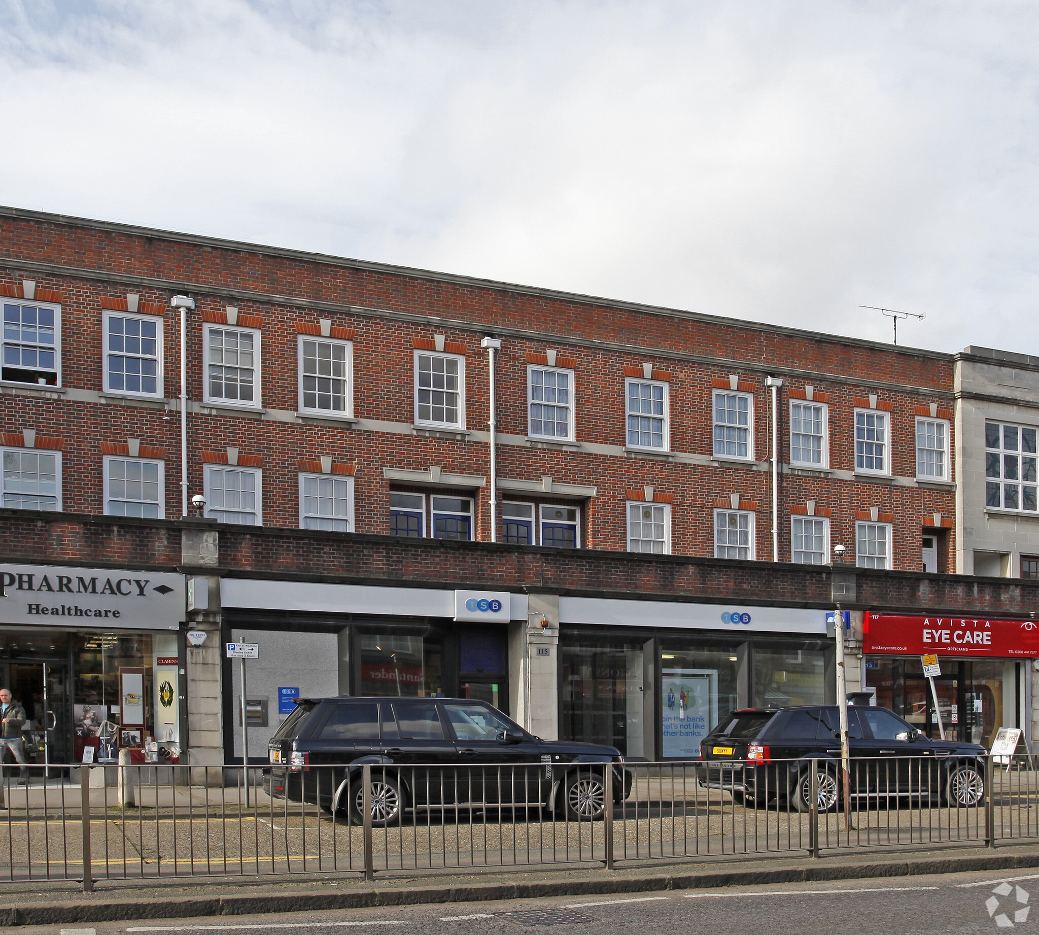 113-115 Cockfosters Rd, Barnet à vendre Photo principale- Image 1 de 1