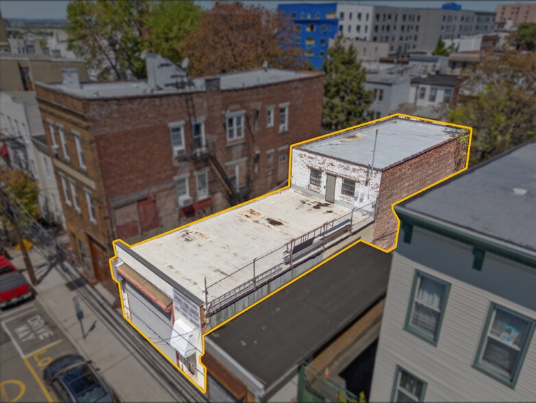 706 7th St, Union City, NJ for sale - Building Photo - Image 1 of 7