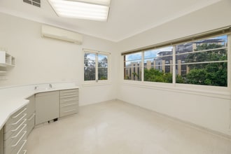3 Livingstone Ave, Pymble for lease Interior Photo- Image 2 of 2