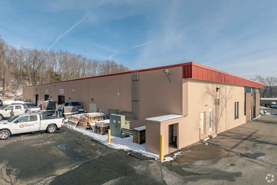 3 Electronics Ave, Danvers, MA à louer - Photo du bâtiment - Image 3 de 5