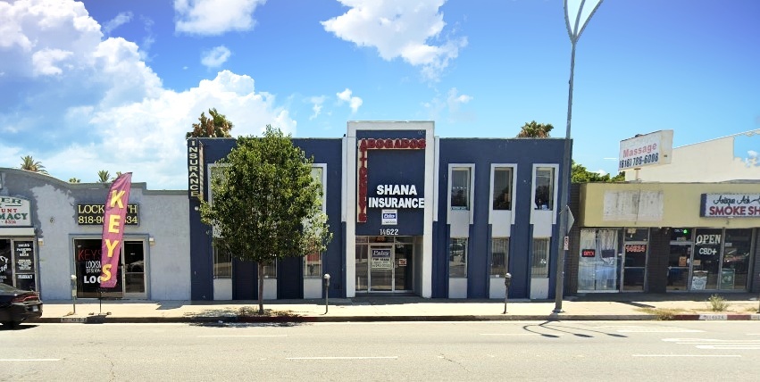 14622 Victory Blvd, Van Nuys, CA for lease - Building Photo - Image 1 of 6