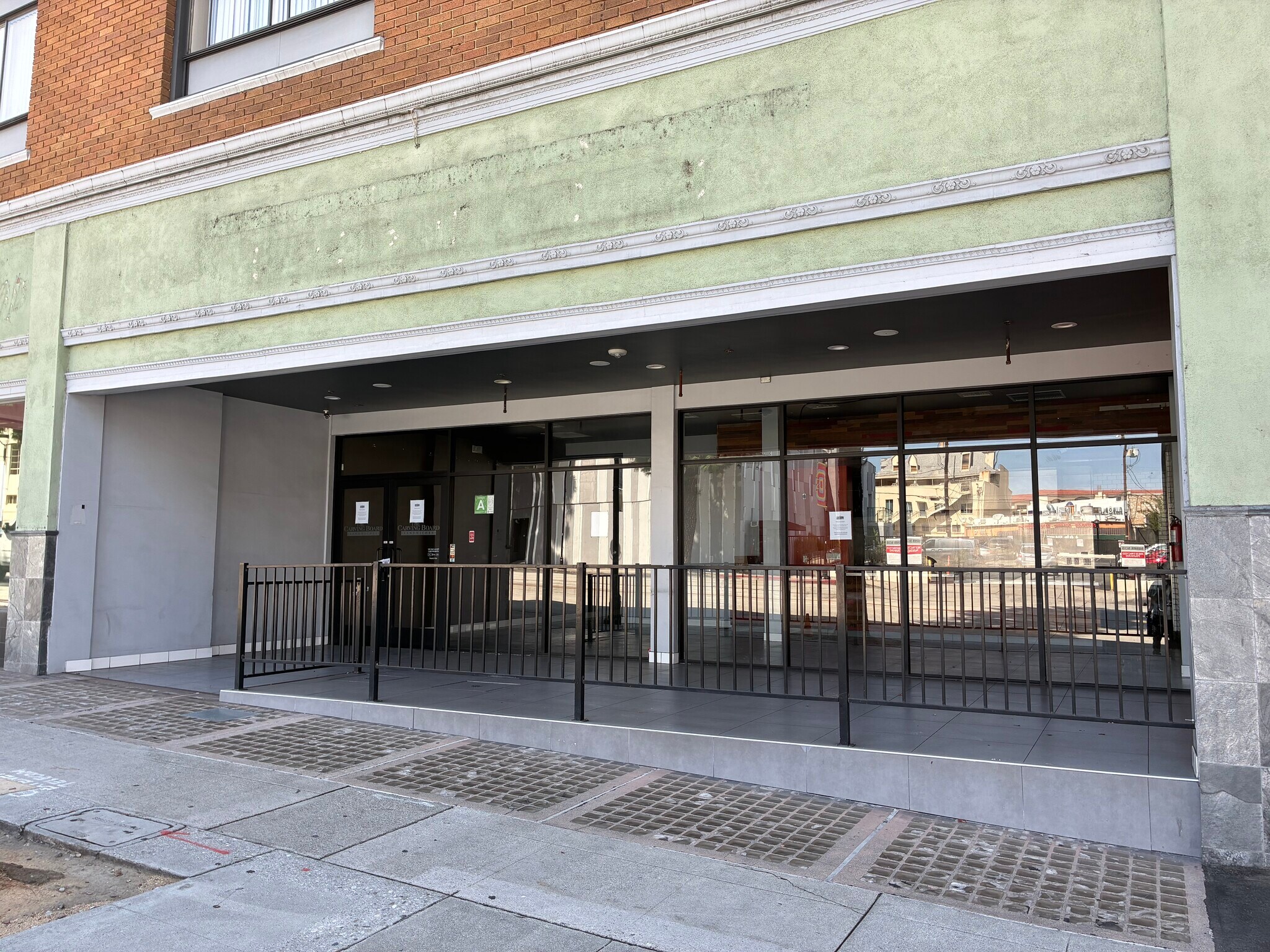 208-224 E Olive Ave, Burbank, CA for lease Interior Photo- Image 1 of 8