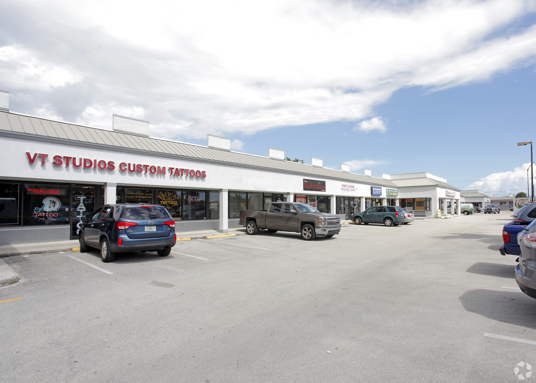 79-199 E Oakland Park Blvd, Fort Lauderdale, FL for lease Primary Photo- Image 1 of 10