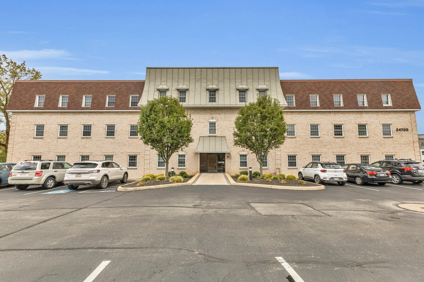 24700 Center Ridge Rd, Westlake, OH 44145 - Unit 314 -  - Interior Photo - Image 1 of 9